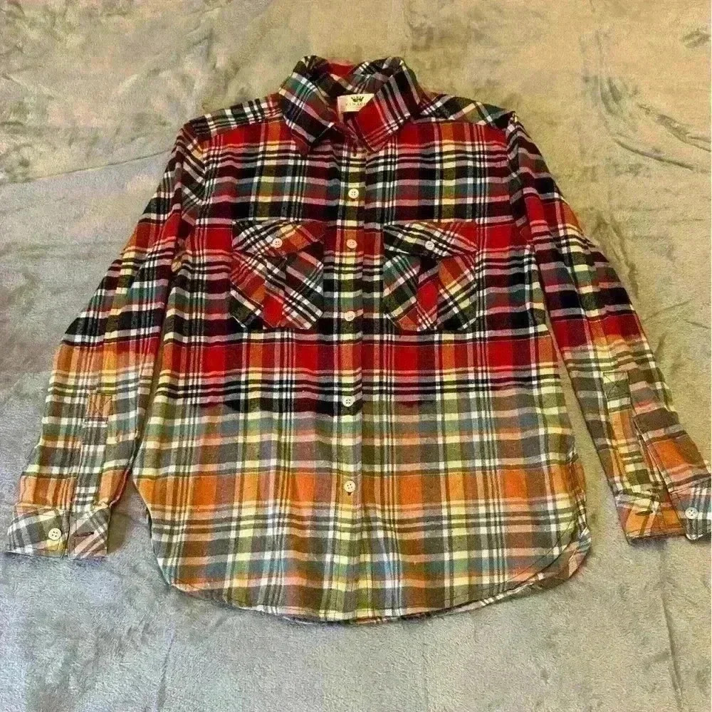 Panache Women's Bleached Flannel Small Distressed Faded Buttonup Shirt Red Plaid